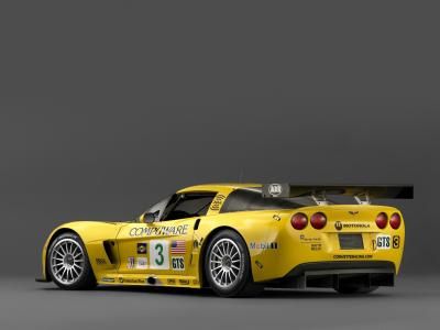 chevrolet_corvette-c6r-race-car_x41.jpg